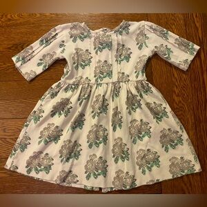 Kate Quinn Organic Cotton White Dress w Gray Flowers Size 3T